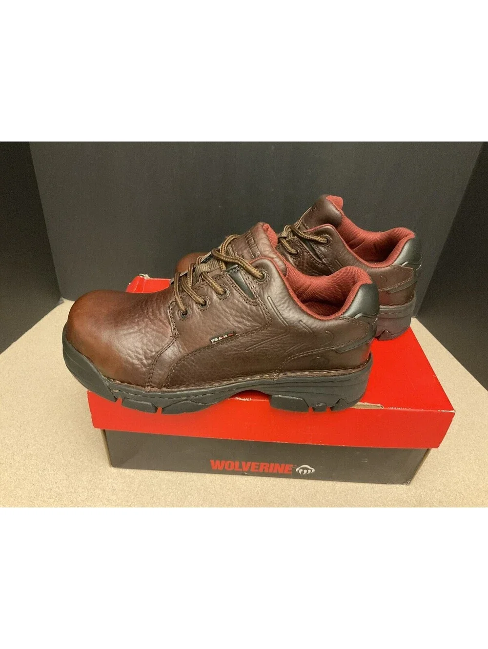 New! Mens Wolverine Falcon Oxford Composite Toe PeakAG Work Shoes. Size 7EW.